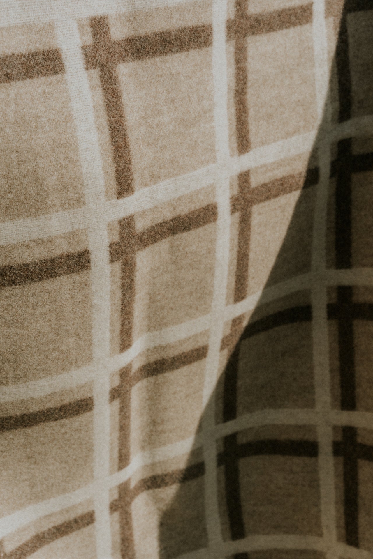 Sigvard Bernadotte Bedspread, Sand