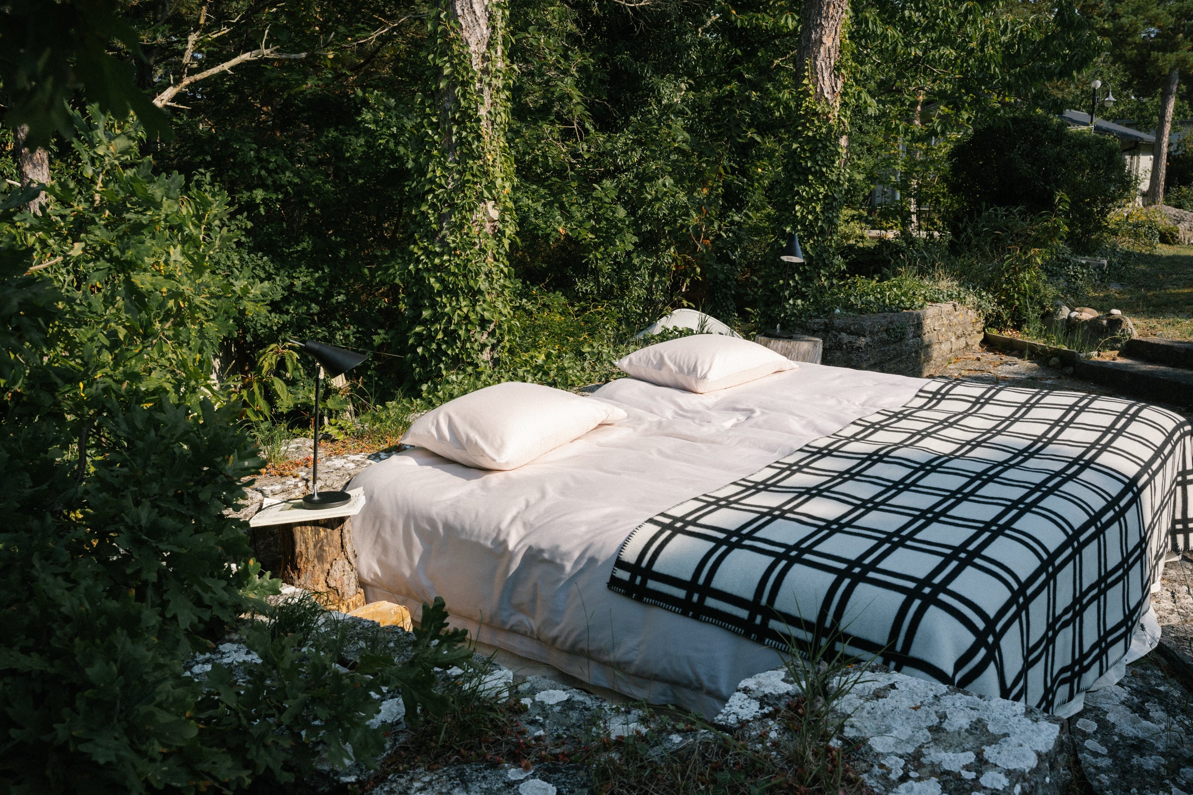 Sigvard Bernadotte Bedspread, Rock 'N' Roll