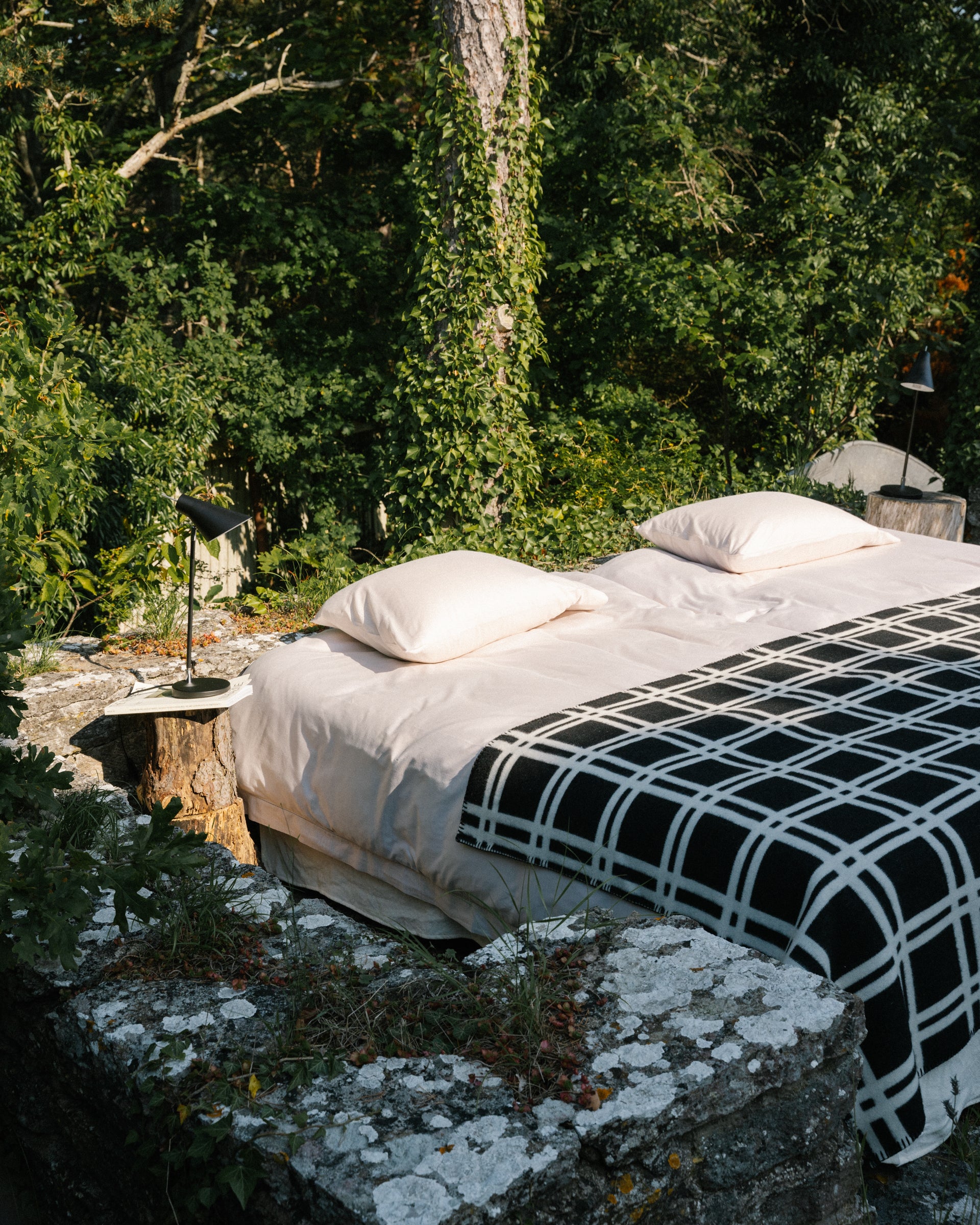 Sigvard Bernadotte Bedspread, Rock 'N' Roll